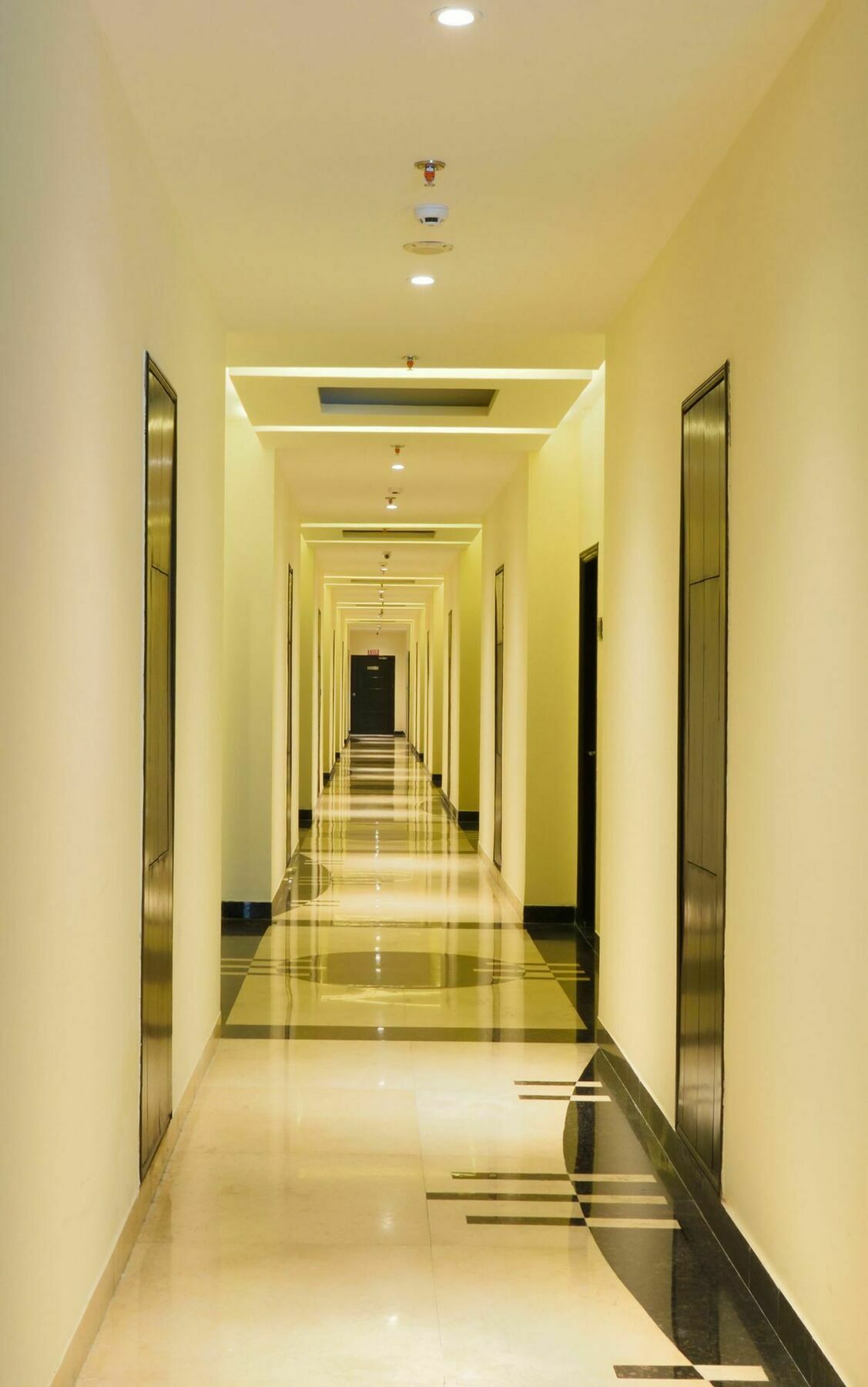 Glitz Westend Inn Nowe Delhi Zewnętrze zdjęcie